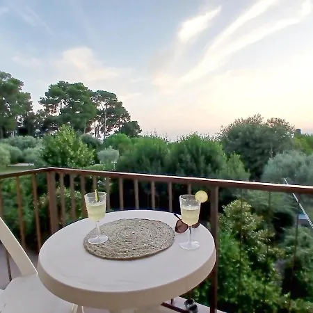 Apartment Unit 2 - Sea View 2-bedroom With Free Parking Rovinj
